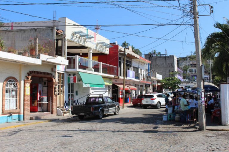 Beyond Puerto Vallarta: Bucerías and Sayulita | Destinations Detours ...