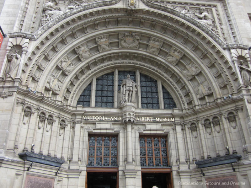 Victoria and Albert Museum - V&A