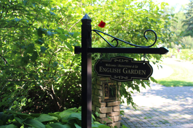 Sign announcing entrance to English Garden